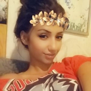 Meet your Posher, Jasmine